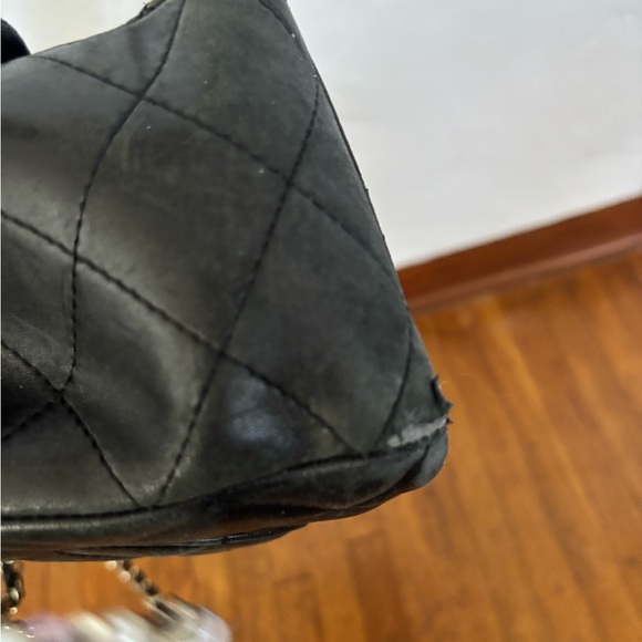 Chanel lamb skin large shoulder bag - Picture 6 of 6